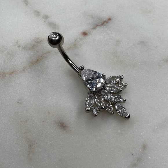 Silver Belly Button Ring - Picture 3 of 8